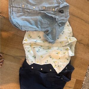 3t - 3 boys short sleeve button downs (Janie and Jack x2 and Gap)